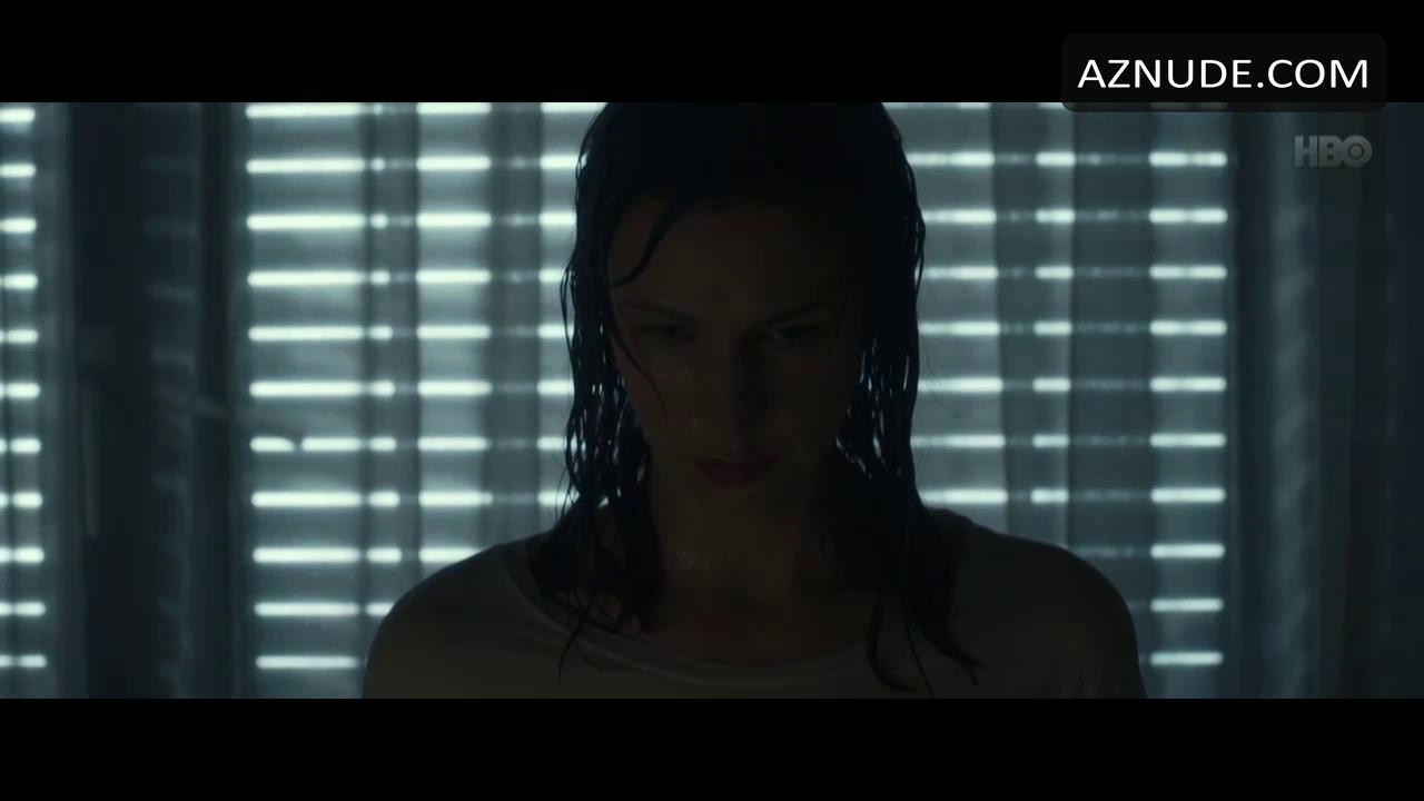 Natalia Belitski in Stay Still, photo 1
