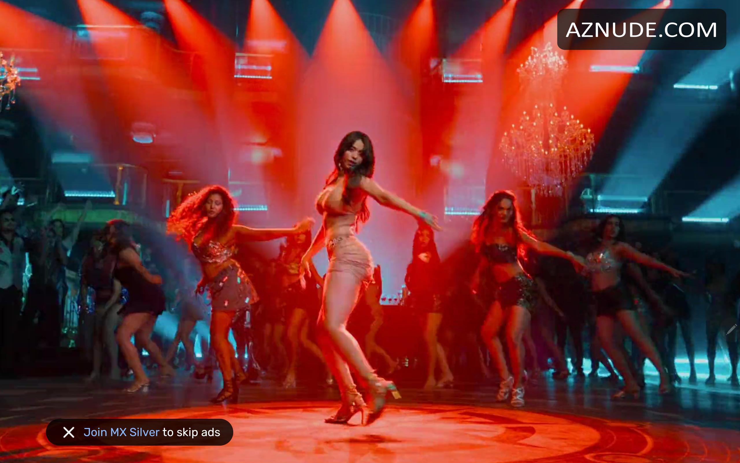 Soundarya Sharma in Housefull 4, photo 27