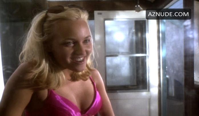 Amy Hathaway in Joy Ride, photo 3