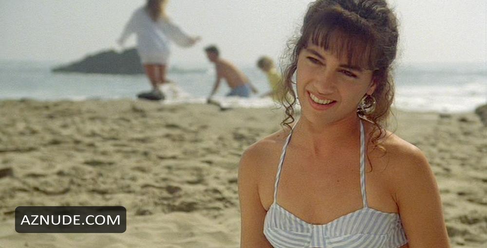 Susanna Hoffs in The Allnighter, photo 1