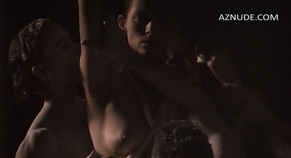 Tilda Swinton in Female Perversions, photo 2