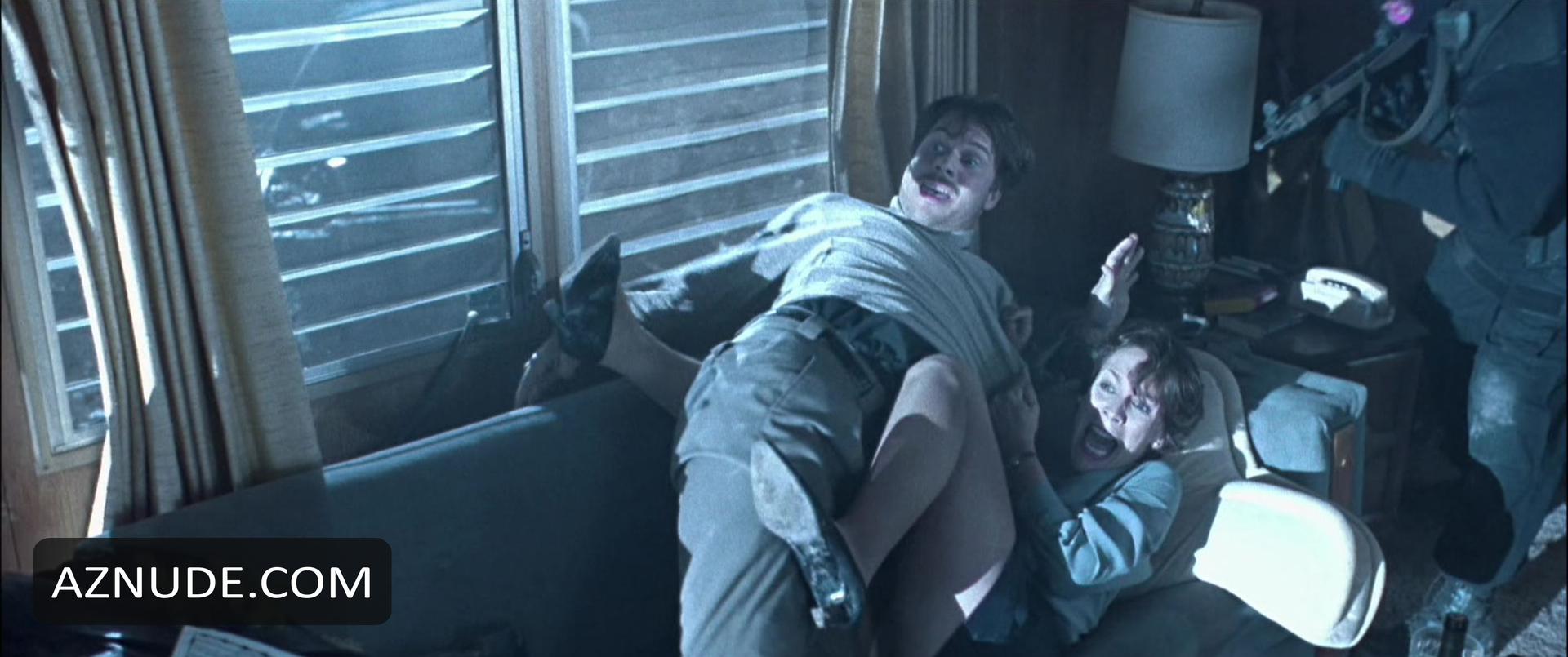 Jamie Lee Curtis in True Lies, photo 47