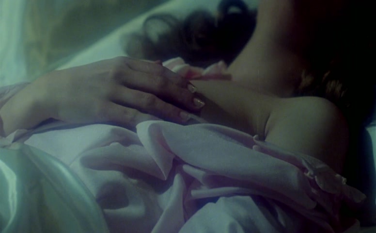 Glory Annen in Felicity, photo 19