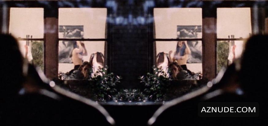 Kathryn Erbe in Dream with the Fishes, photo 1