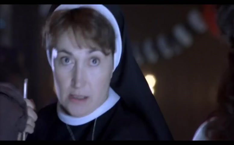 Zoe Trilling in Night Of The Demons 2, photo 22