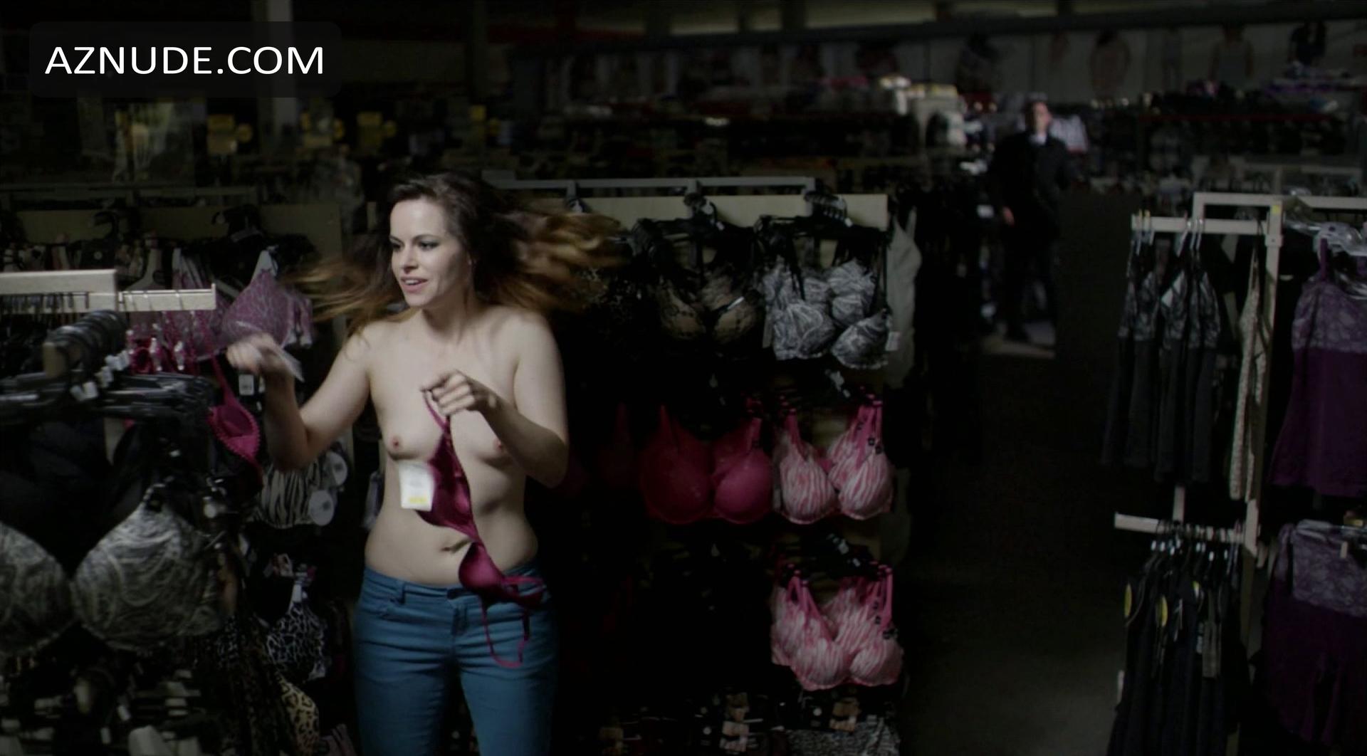 Emily Hampshire in All the Wrong Reasons, photo 10