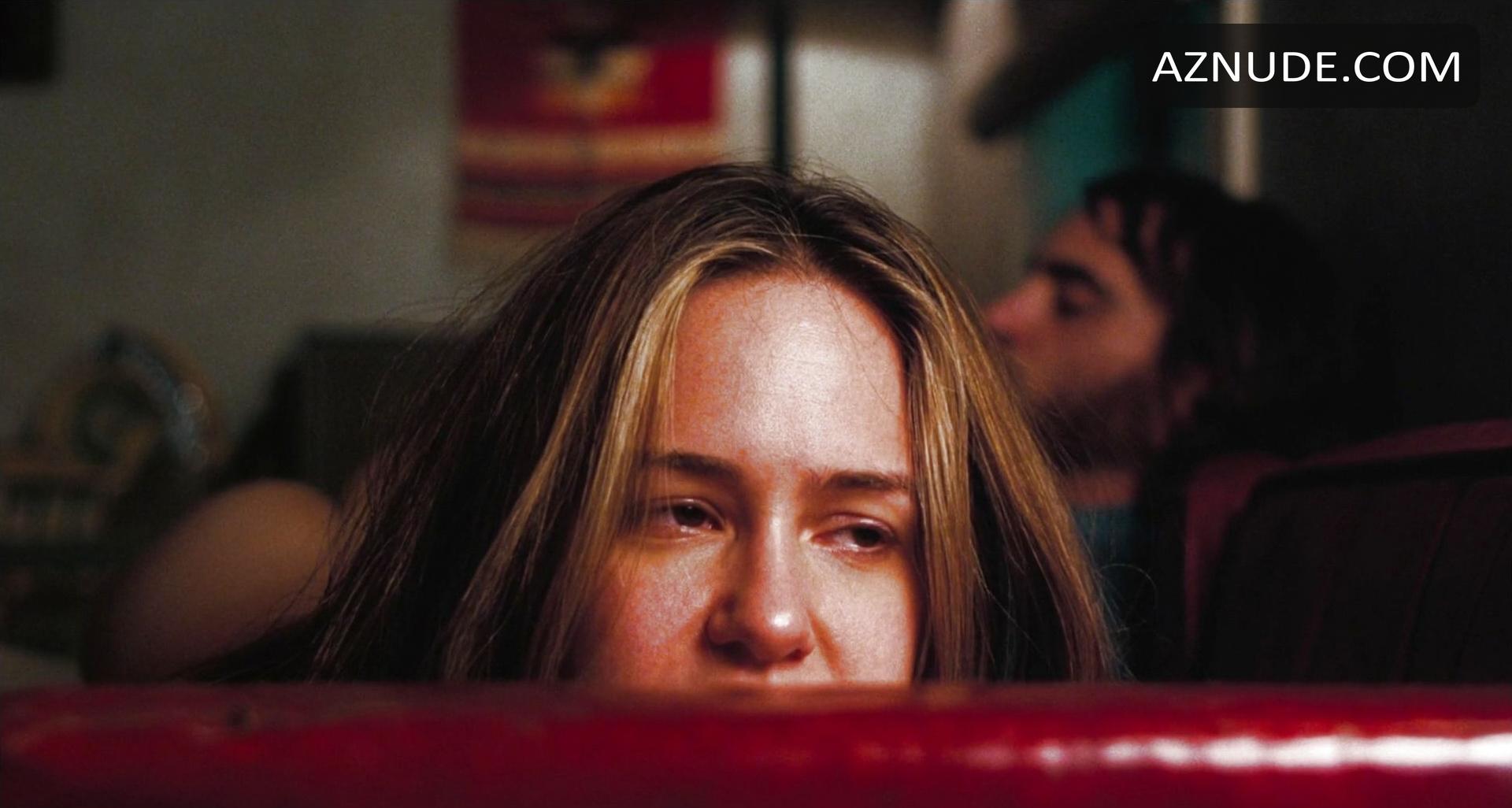 Katherine Waterston in Inherent Vice, photo 13