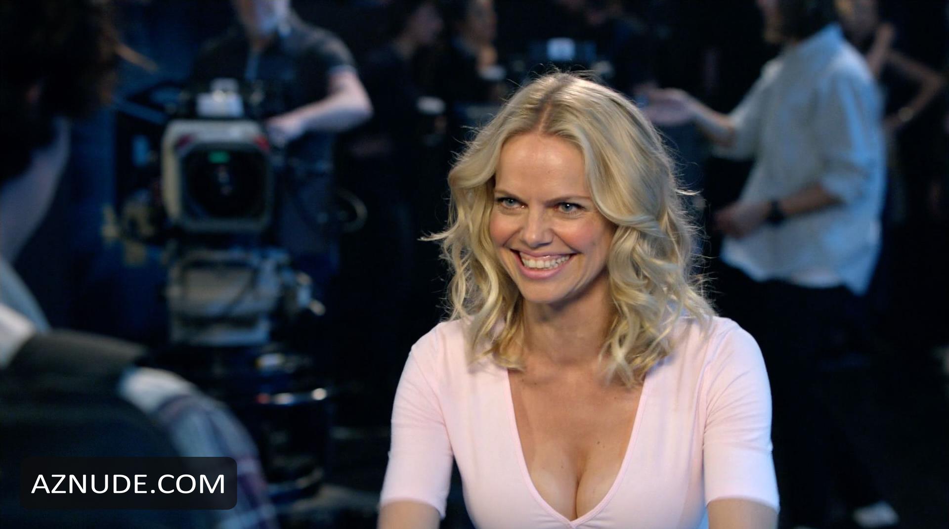 Mircea Monroe in Episodes, photo 21