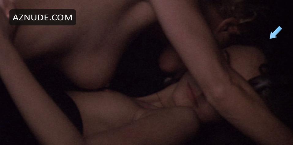 Maria De Medeiros in Henry & June, photo 10