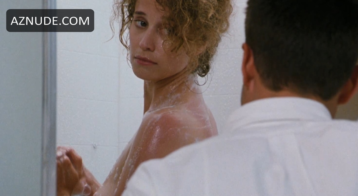 Nancy Travis in Internal Affairs, photo 17