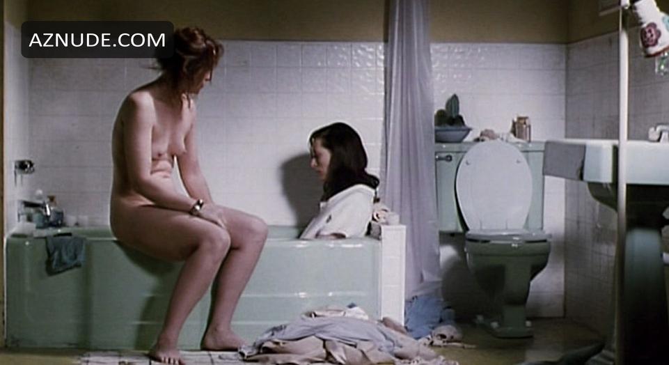 Amy Madigan in Female Perversions, photo 1