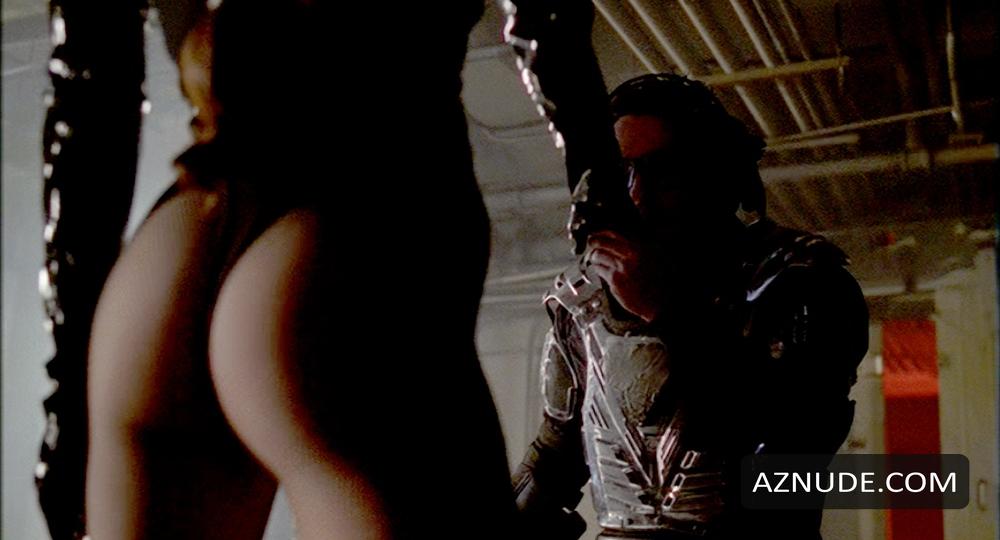 Krista Allen in The X-Files (2000-), photo 1