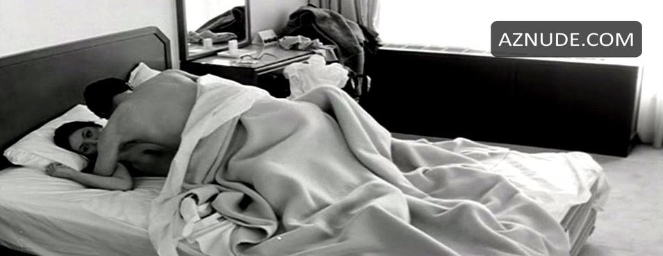 Eun-joo Lee in Virgin Stripped Bare by Her Bachelors, photo 7