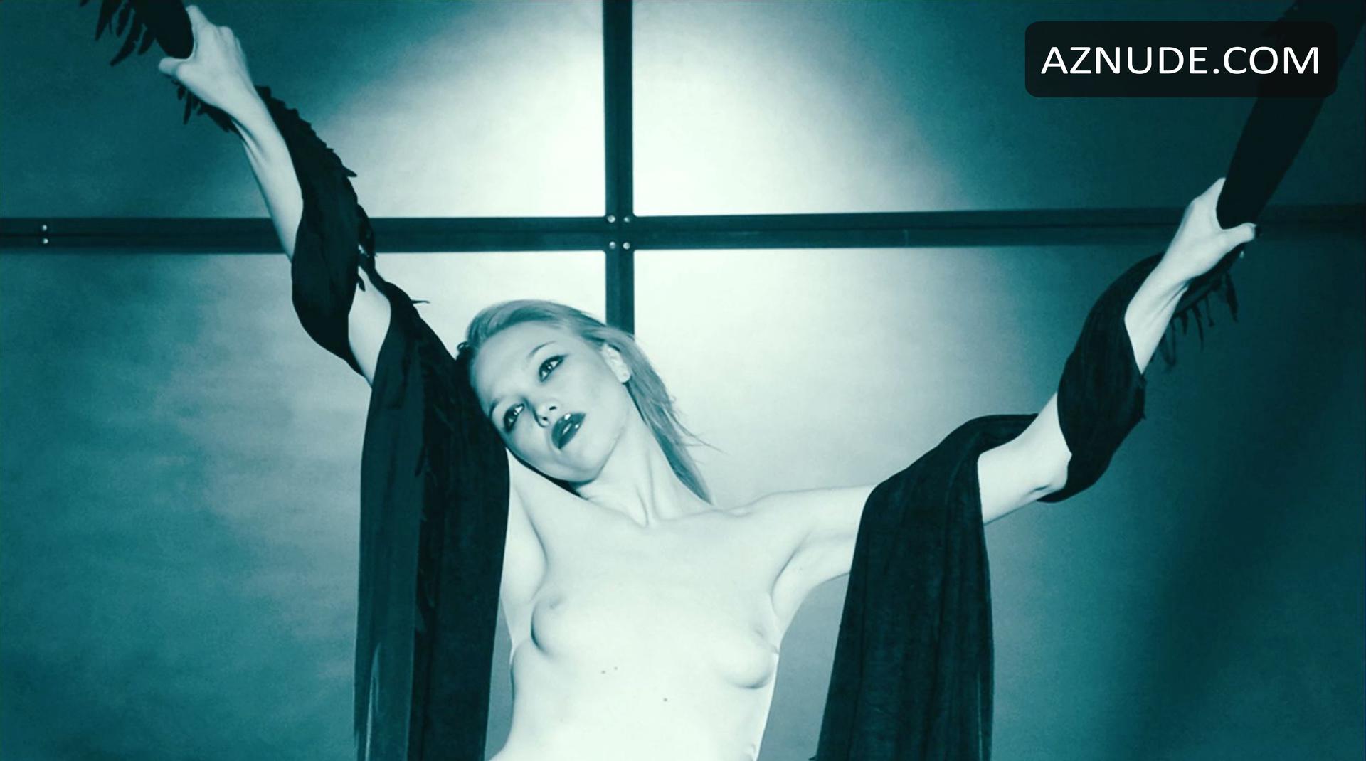 Ivy Levan in Drop Dead Gorgeous, photo 46
