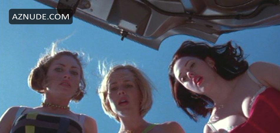 Rose Mcgowan in Jawbreaker, photo 4