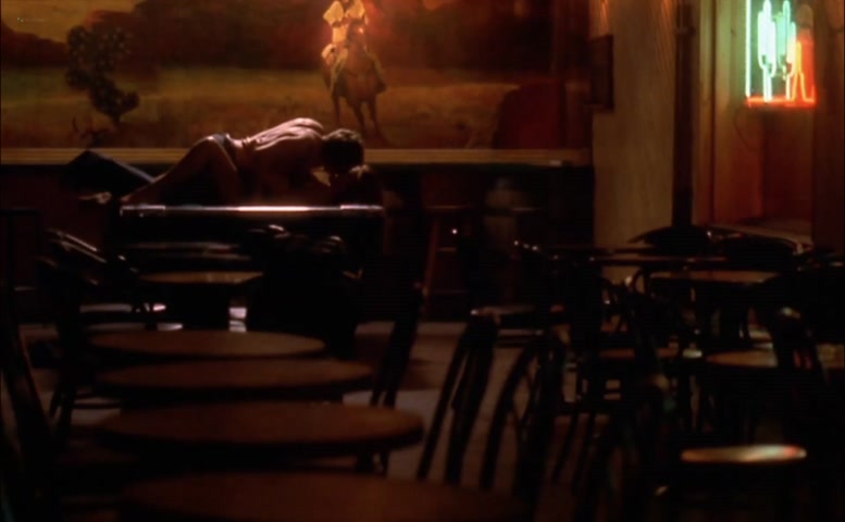 Angie Everhart in Wicked Minds (2006-2009), photo 20