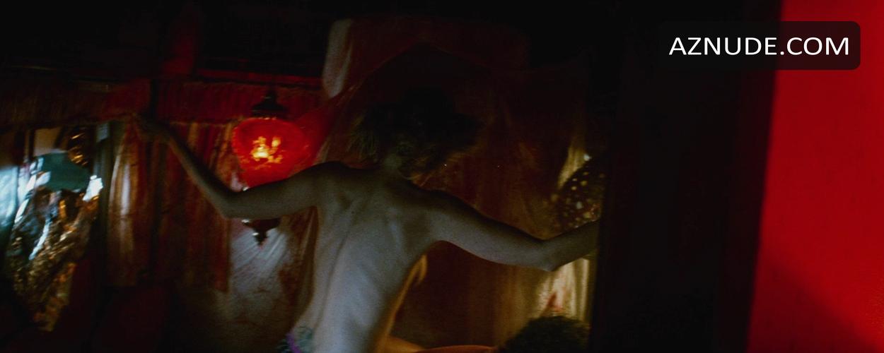 Ashley Scott in Strange Wilderness, photo 2