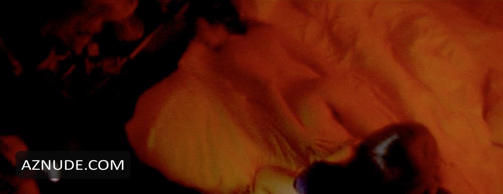 Paz De La Huerta in Enter The Void, photo 10