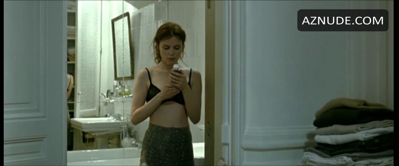 Isabelle Carre in Anna M., photo 9