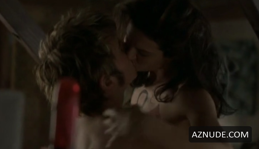 Wendy Crewson in Suddenly Naked, photo 40