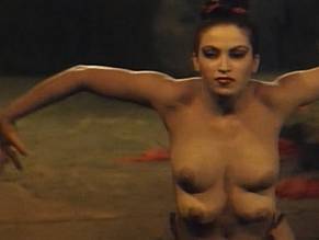 Cecilia North in The Warrior and the Sorceress, photo 10