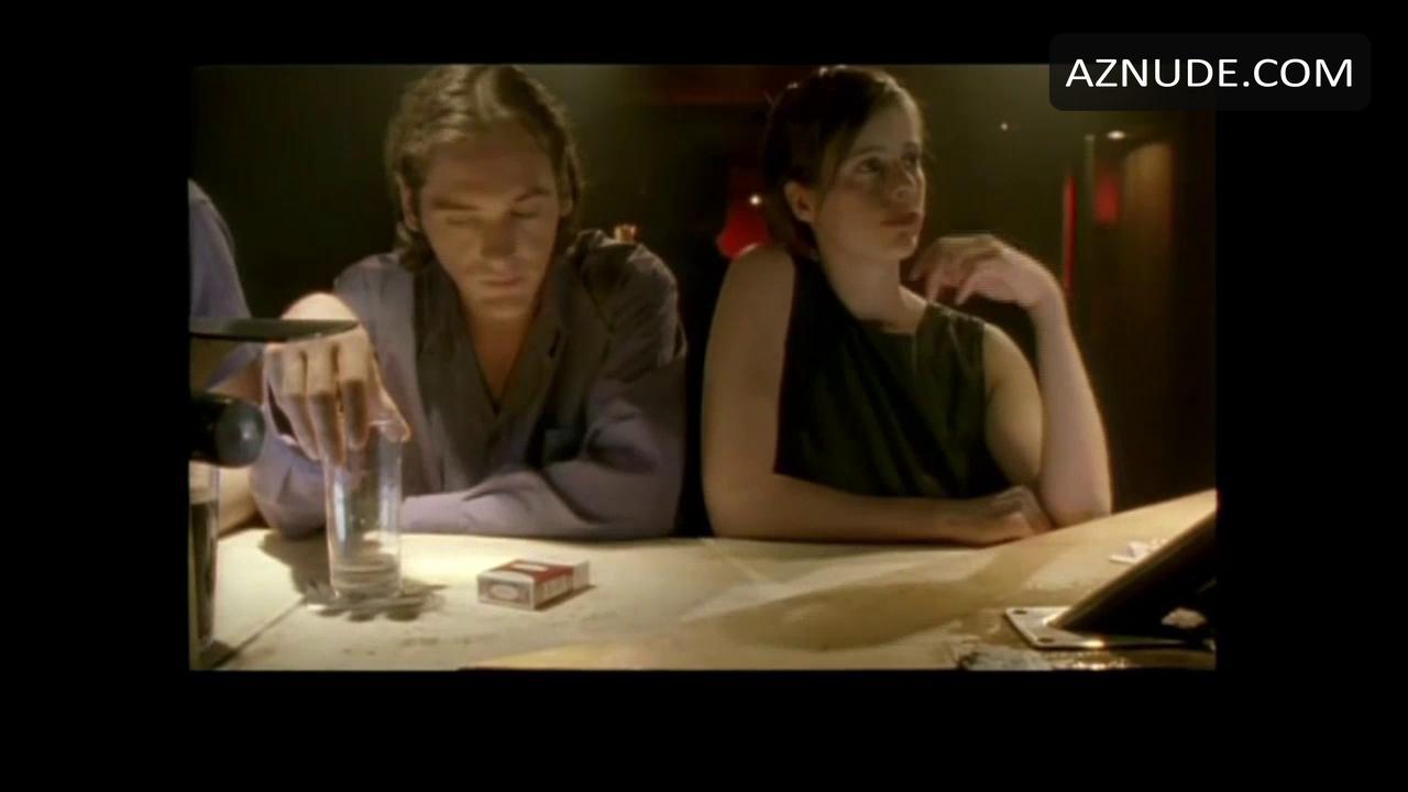Isabelle Menke in Flick, photo 5