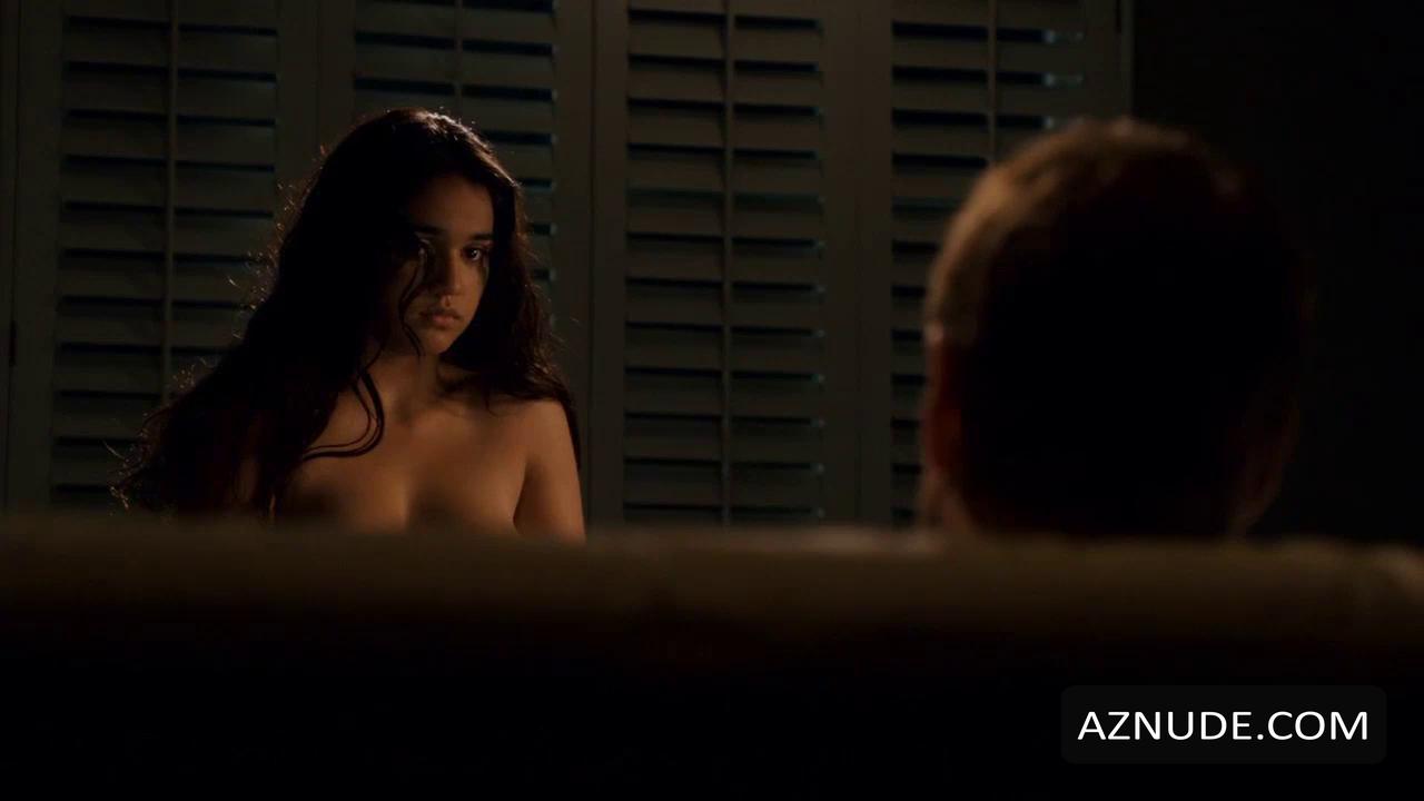 Summer Bishil in Towelhead, photo 27