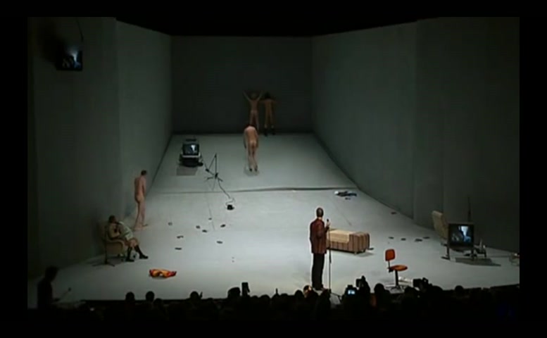 Isabelle Menke in Hamlet (Stageplay), photo 5