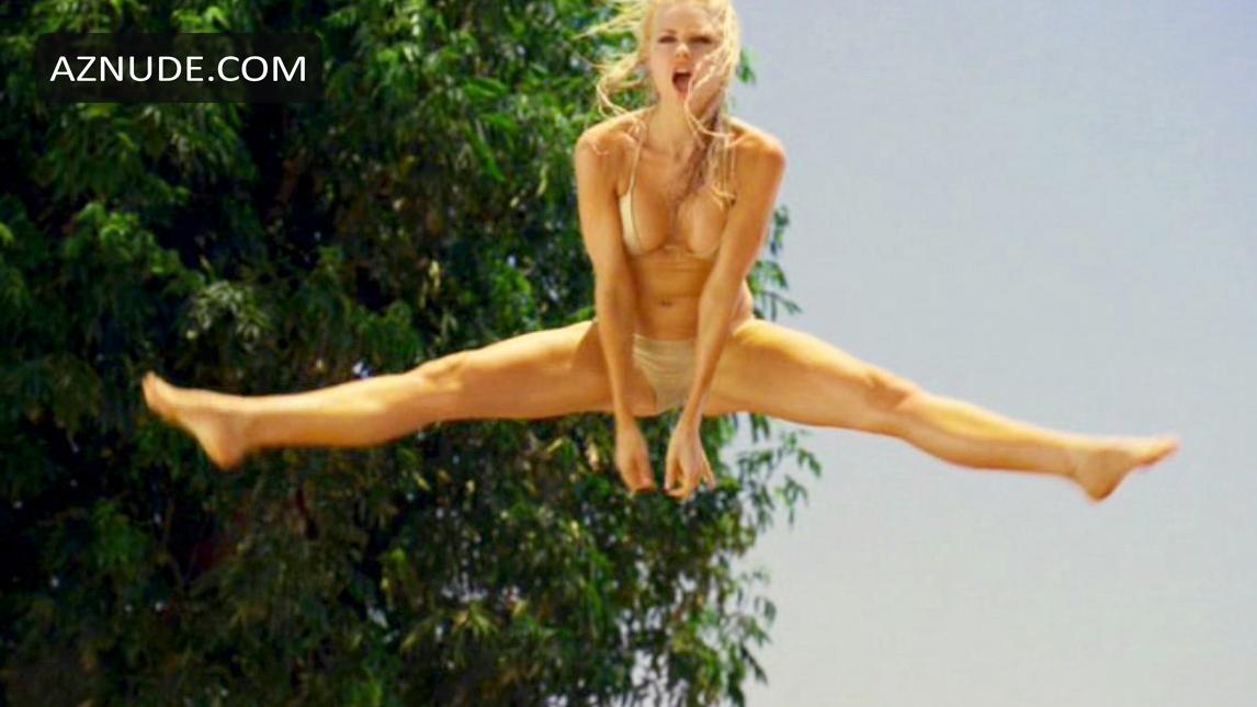Sophie Monk in Date Movie, photo 3