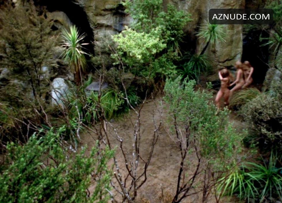 Renee O'Connor in Xena: Warrior Princess, photo 18