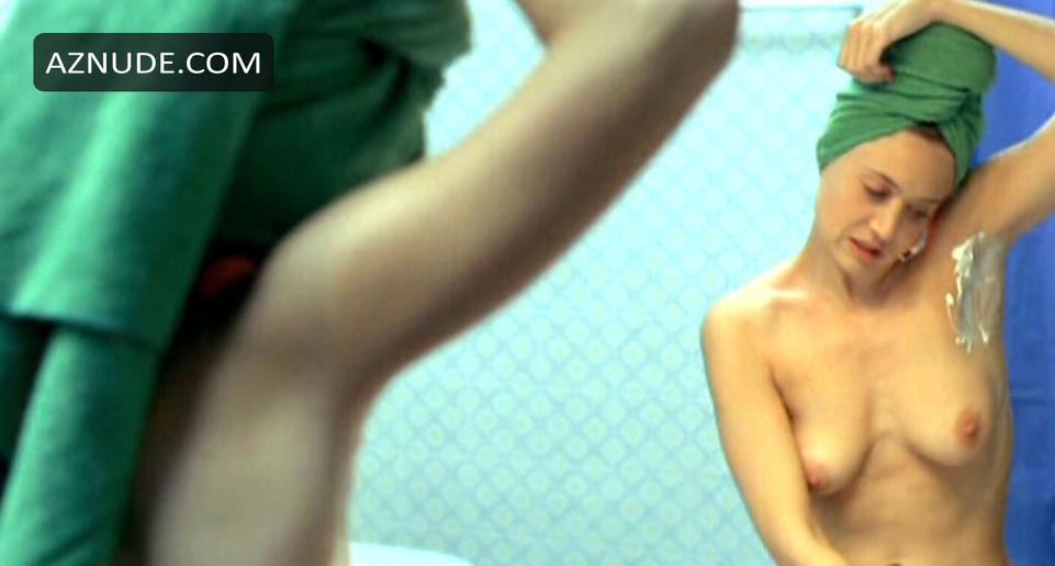Maria Botto in Only Human, photo 1