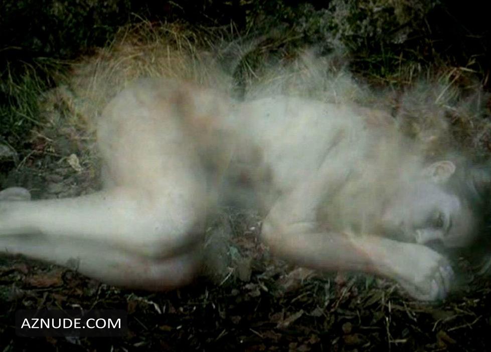 Agnes Bruckner in Blood And Chocolate, photo 1