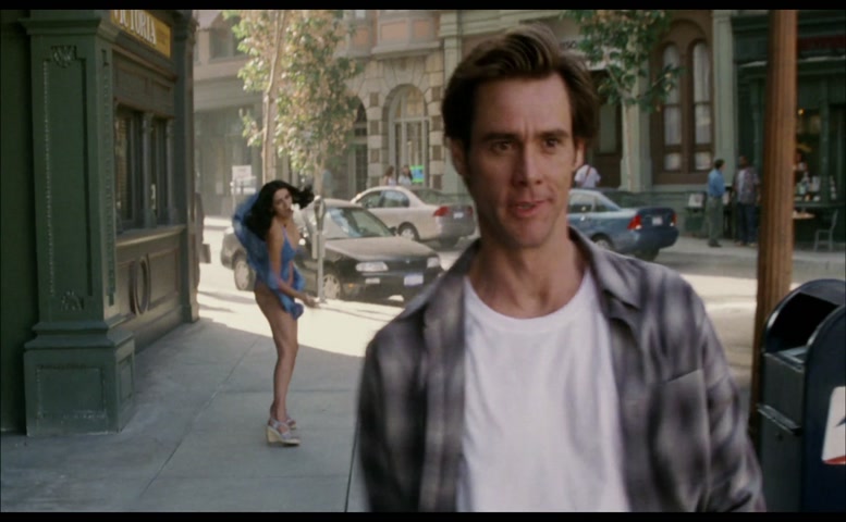 Rina Fernandez in Bruce Almighty, photo 3
