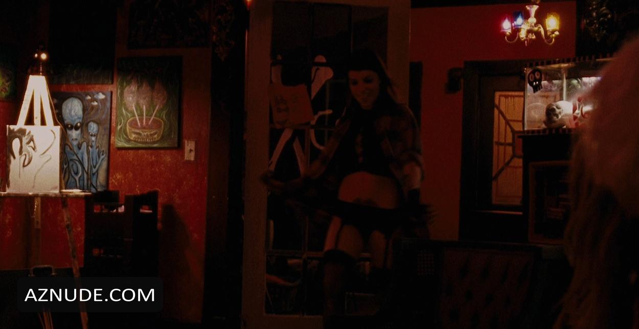 Angela Trimbur in Halloween Ii, photo 0