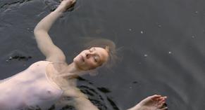 Franziska Petri in Hotel Auschwitz, photo 21