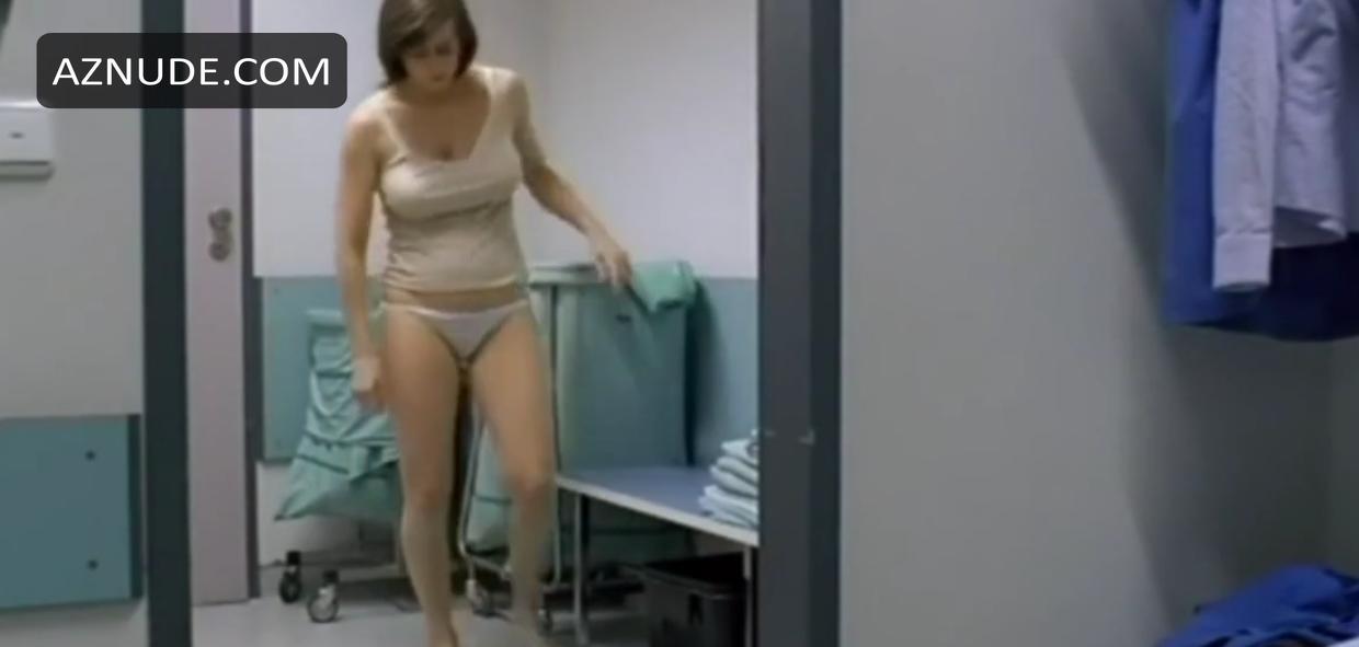 Isabelle Menke in Montag kommen die Fenster, photo 19