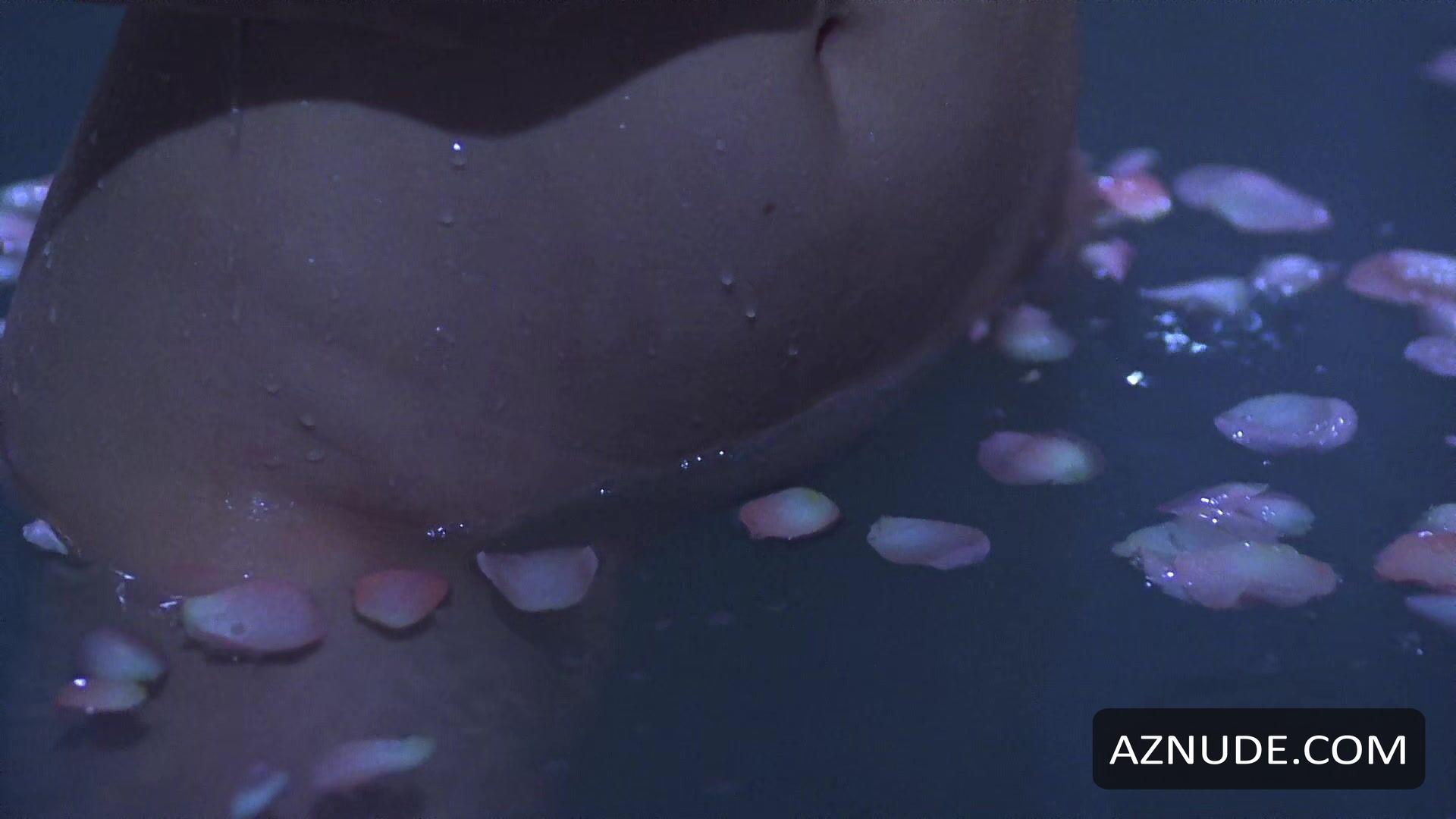 Amy Yip in Erotic Ghost Story, photo 73
