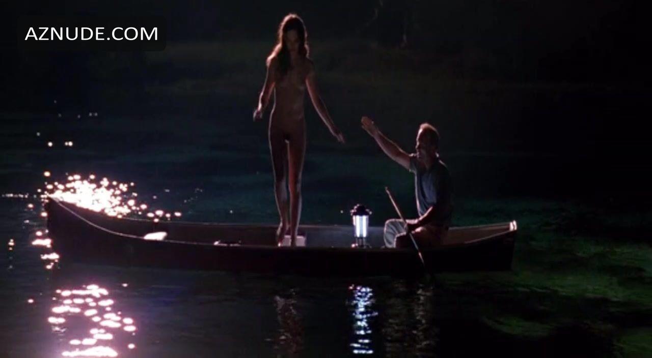 Madeleine Stowe in China Moon, photo 49