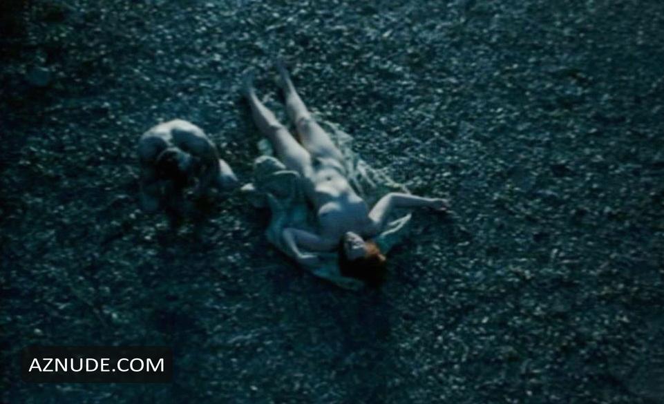 Toni Collette in The Dead Girl, photo 0