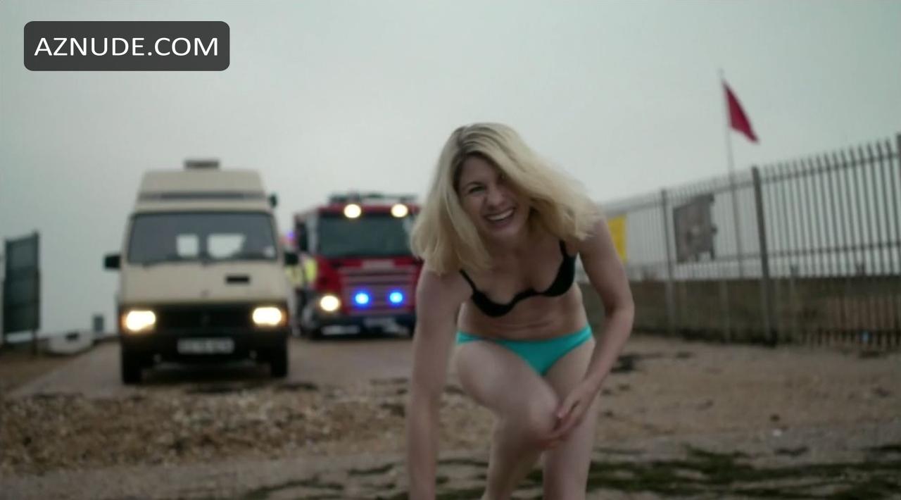 Jodie Whittaker in The Smoke, photo 1