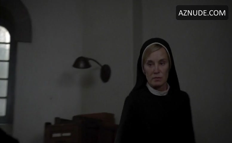 American Horror Story (2011-) in American Horror Story (2011-), photo 8