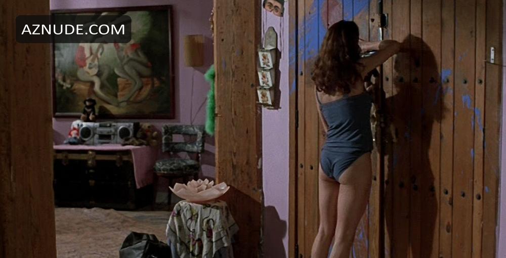Monica Trombetta in Raw Nerve, photo 6