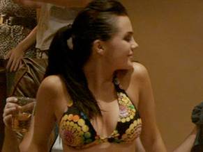 Jillian Murray in Forget Me Not, photo 21
