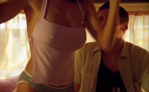 Bobbie Phillips in The Hustle, photo 33