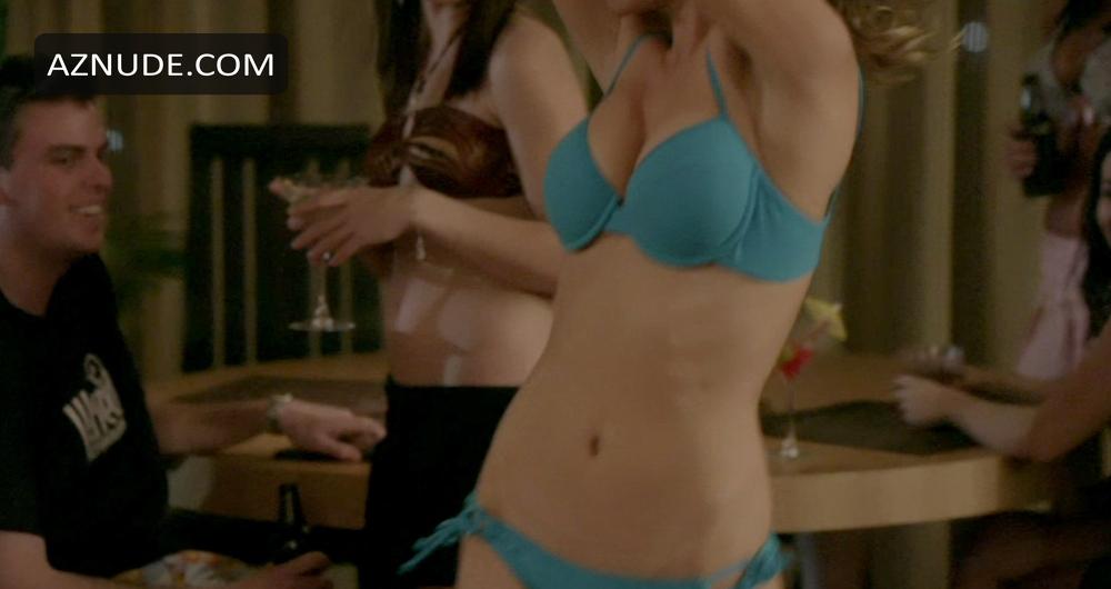 Mircea Monroe in Finding Bliss, photo 4
