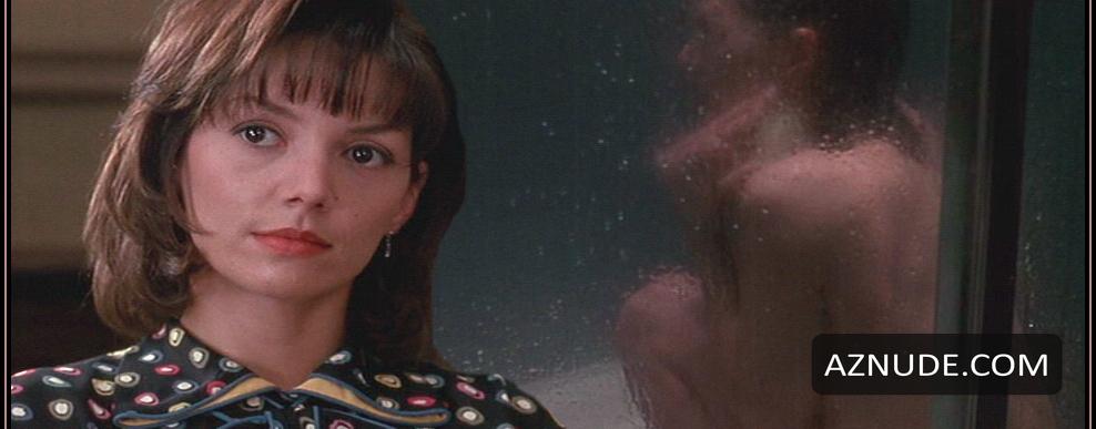 Joanne Whalley in Trial By Jury, photo 0