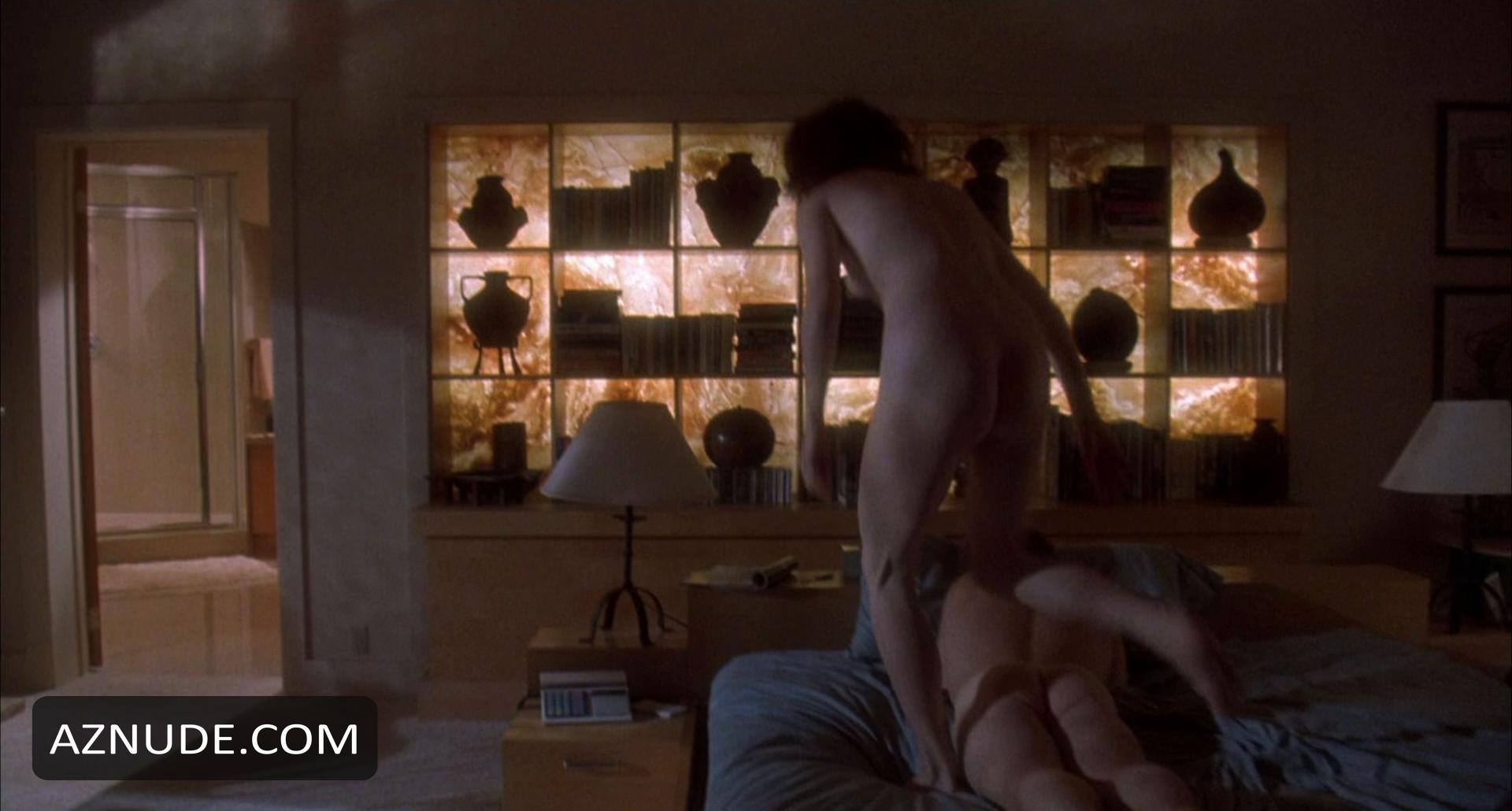 Julianne Moore in Body Of Evidence, photo 27