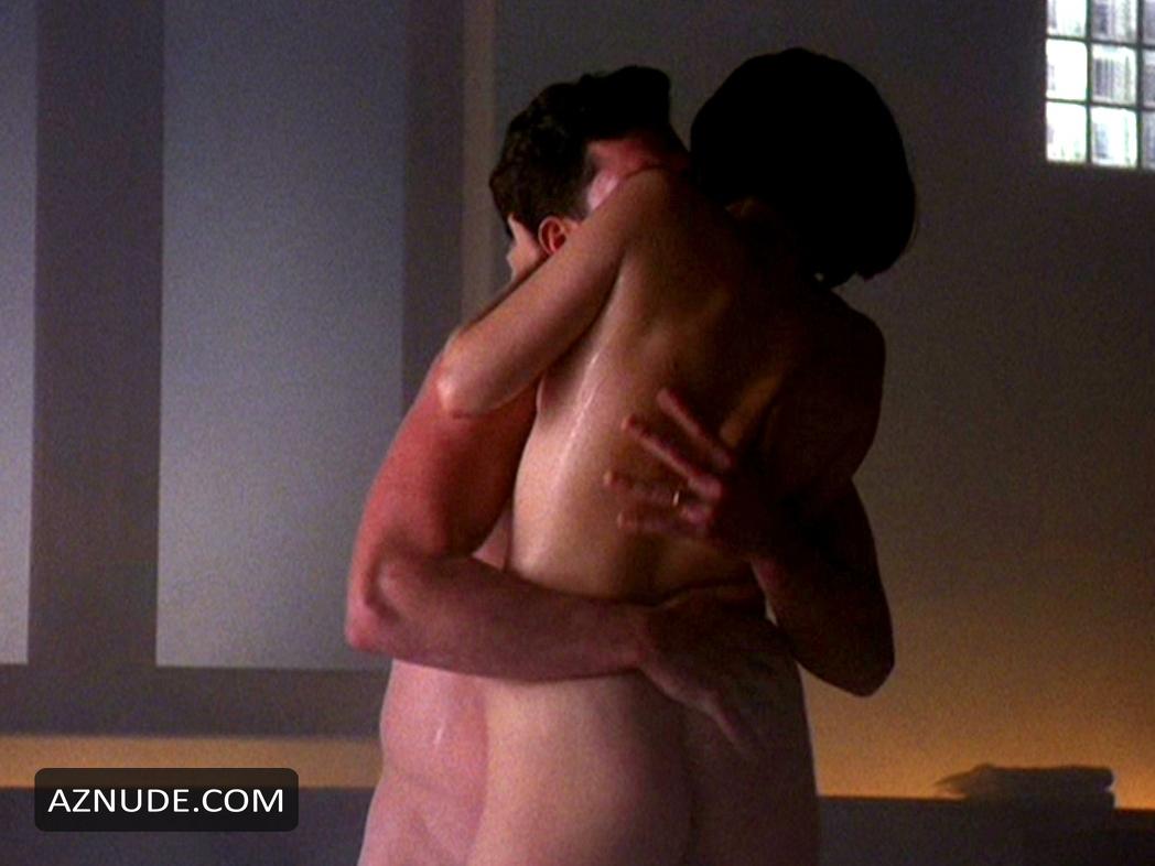 Nina Siemaszko in Wild Orchid 2, photo 8