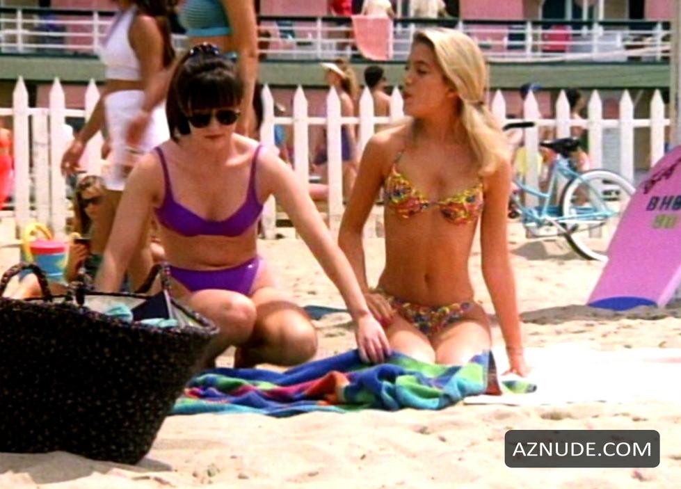 Tori Spelling in Beverly Hills, 90210 (1990-2000), photo 6