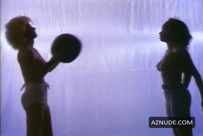 Lucy Adair in Knock Outs, photo 26